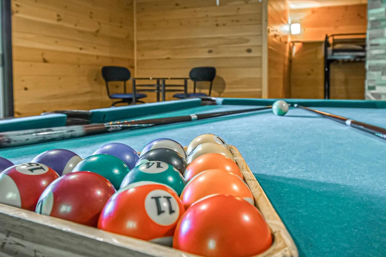 Brown Bear Lodge Brownsburg Екстер'єр фото