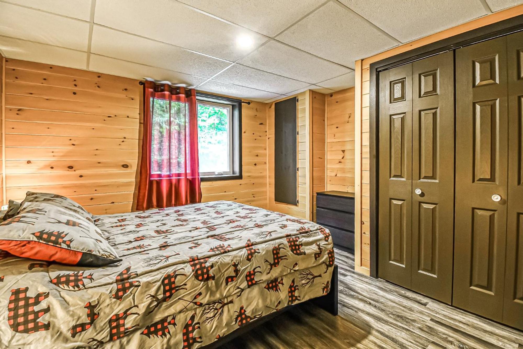 Brown Bear Lodge Brownsburg Екстер'єр фото